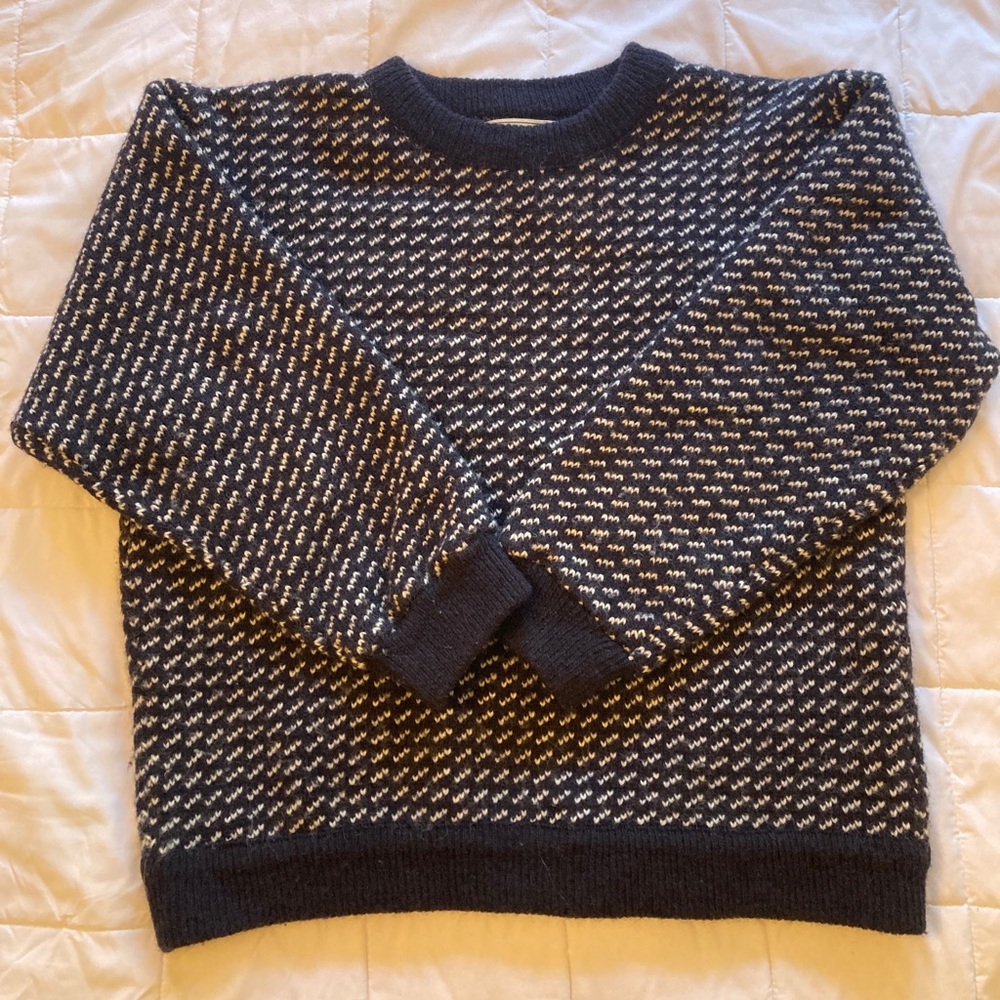 L.L. Bean vintage Norwegian fisherman’s sweater, navy blue birdseye, size large